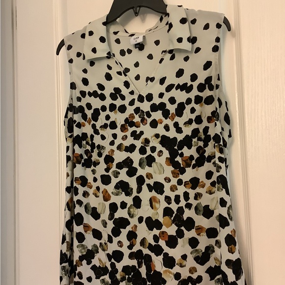 Cabi sleeveless blouse size M - Picture 2 of 2